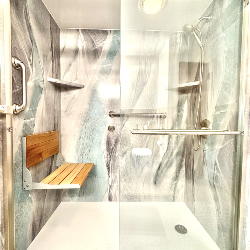 walk-in-shower-replacement-in-elyria-oh-3