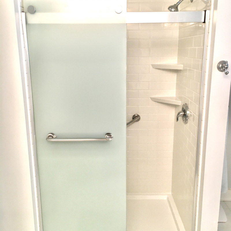 Walk-In-Shower-in-Avon-Lake-OH-2