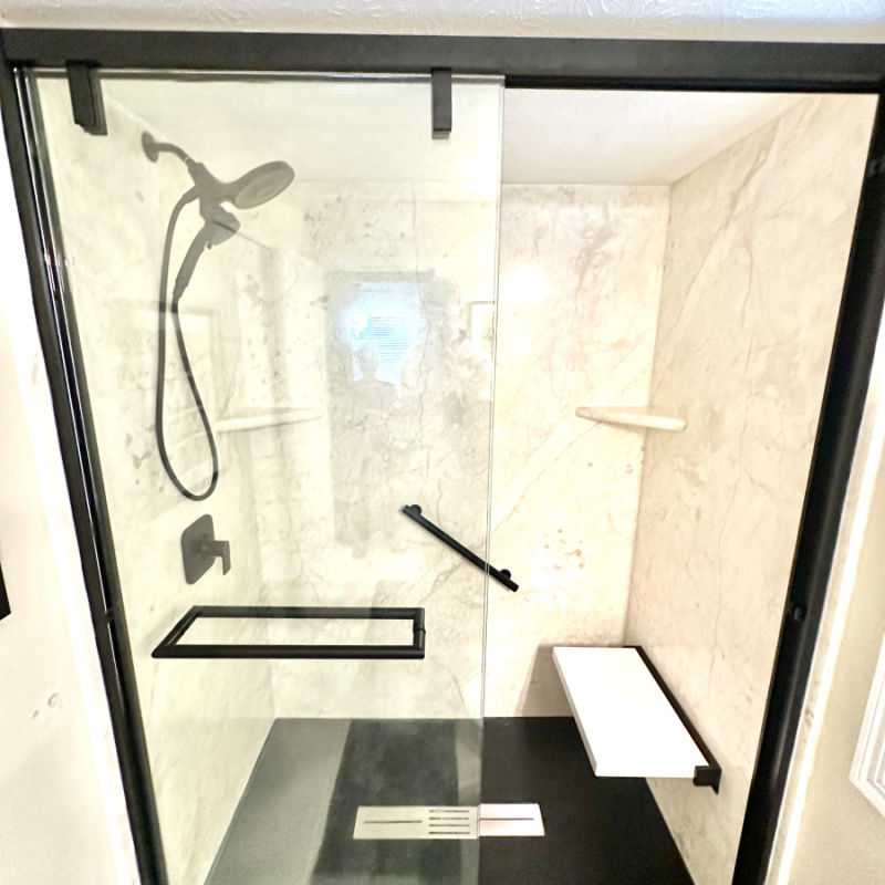 walk-in-shower-replacement-in-avon-oh-1