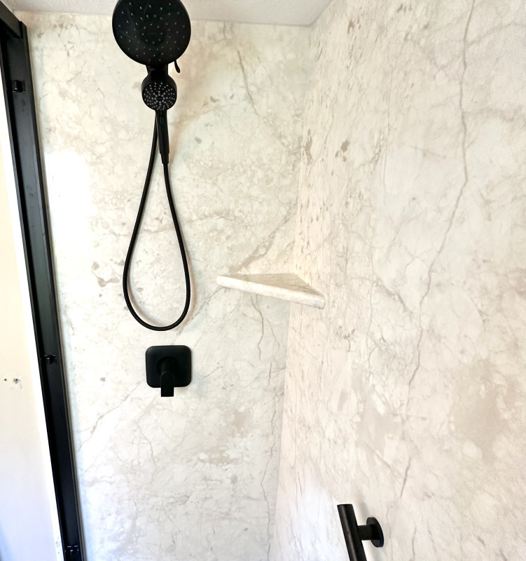 walk-in-shower-replacement-in-avon-oh-4