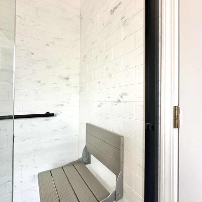 walk-in-shower-replacement-in-parma-oh-1