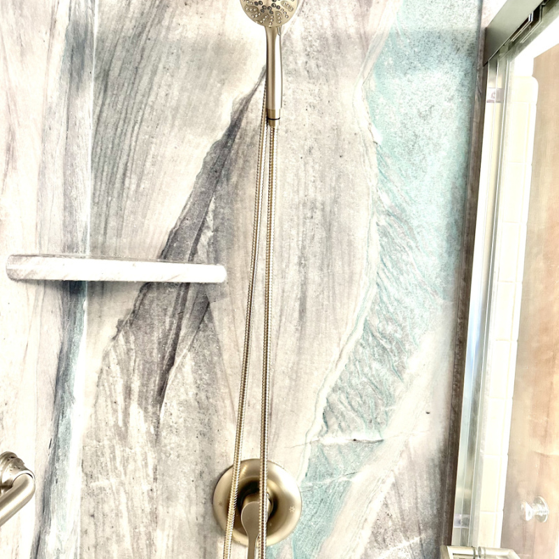walk-in-shower-replacement-in-elyria-oh-4