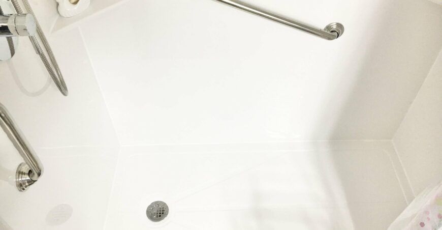 Acrylic Shower System in Richmond Heights, OH
