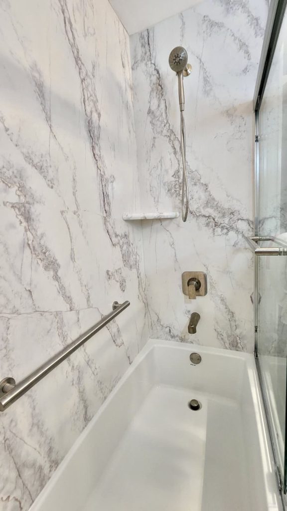 Tub Remodeling Project in Bay Village, OH